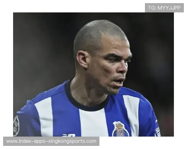 波尔图佩佩边路内切后劲射直入球网：惊艳全场的极致瞬间